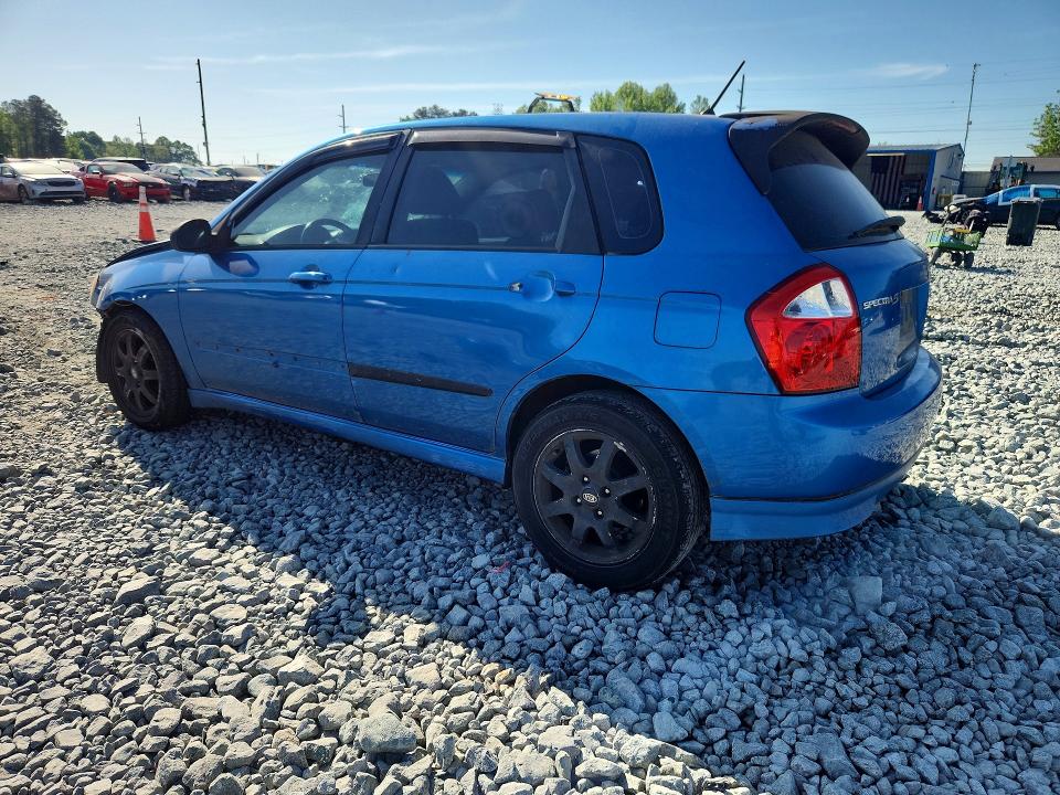 49680886 :رقم المزاد ، KNAFE161055125816 vin ، 2005 Kia Spectra مزاد بيع