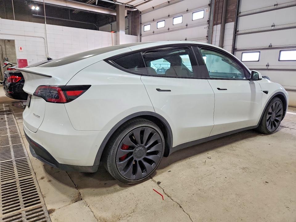 2022 Tesla Model Y მანქანა იყიდება აუქციონზე, vin: 7SAYGDEF9NF366988, აუქციონის ნომერი: 50921466