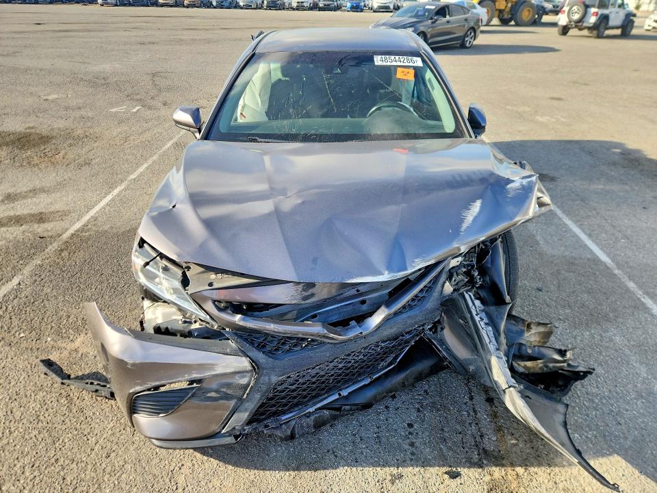 Aukcja sprzedaży 2018 Toyota Camry, vin: 4T1B11HK2JU610909, numer aukcji: 48544286
