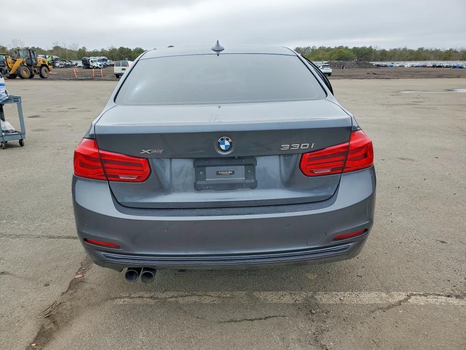 2018 Bmw 330 მანქანა იყიდება აუქციონზე, vin: WBA8D9C58JEB35444, აუქციონის ნომერი: 48406576