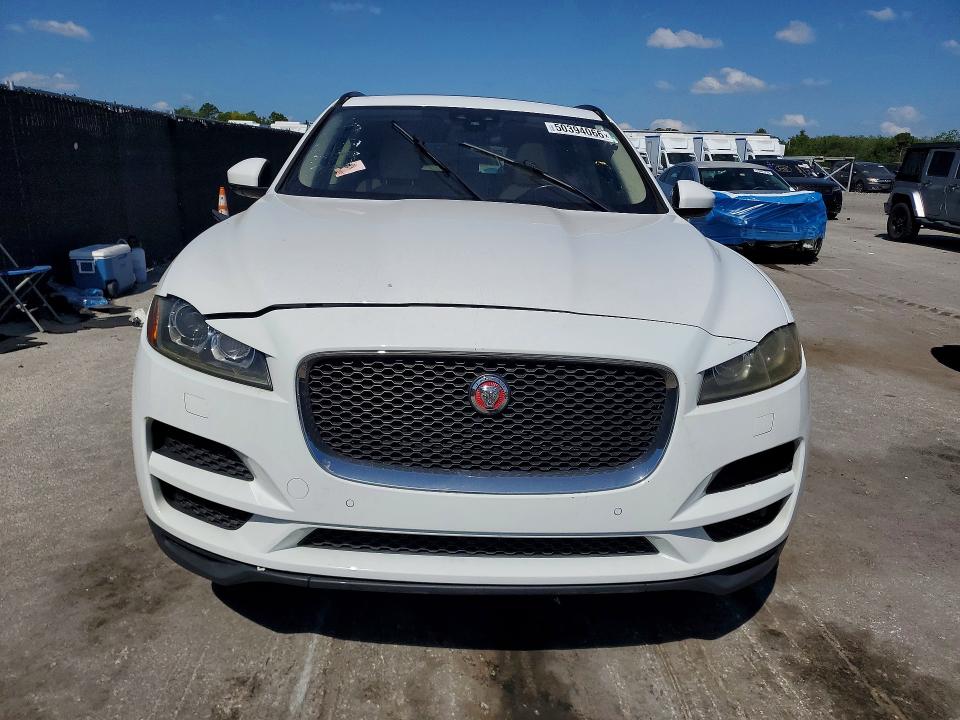 Продажа на аукционе авто 2017 Jaguar F-pace, vin: SADCJ2BV4HA067080, номер лота: 50394066