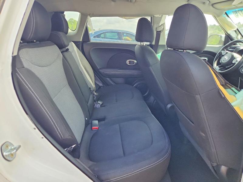 48571176 :رقم المزاد ، KNDJP3A54J7551598 vin ، 2018 Kia Soul مزاد بيع