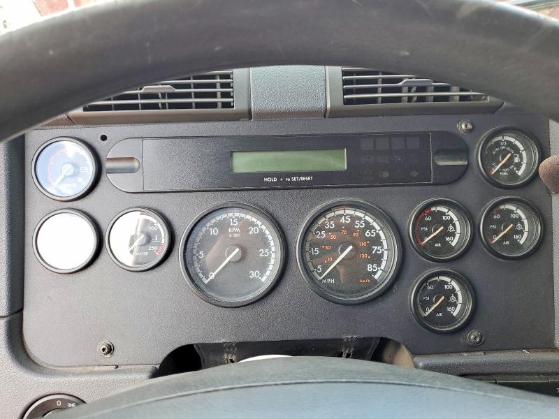 2009 Freigliner Cascadia მანქანა იყიდება აუქციონზე, vin: 1FUJGLDR59LAH4592, აუქციონის ნომერი: 51242596