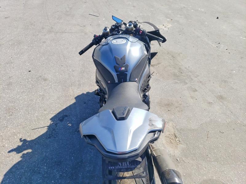 50940956 :رقم المزاد ، WB10P2300S6L38790 vin ، 2025 Bmw S 1000 مزاد بيع