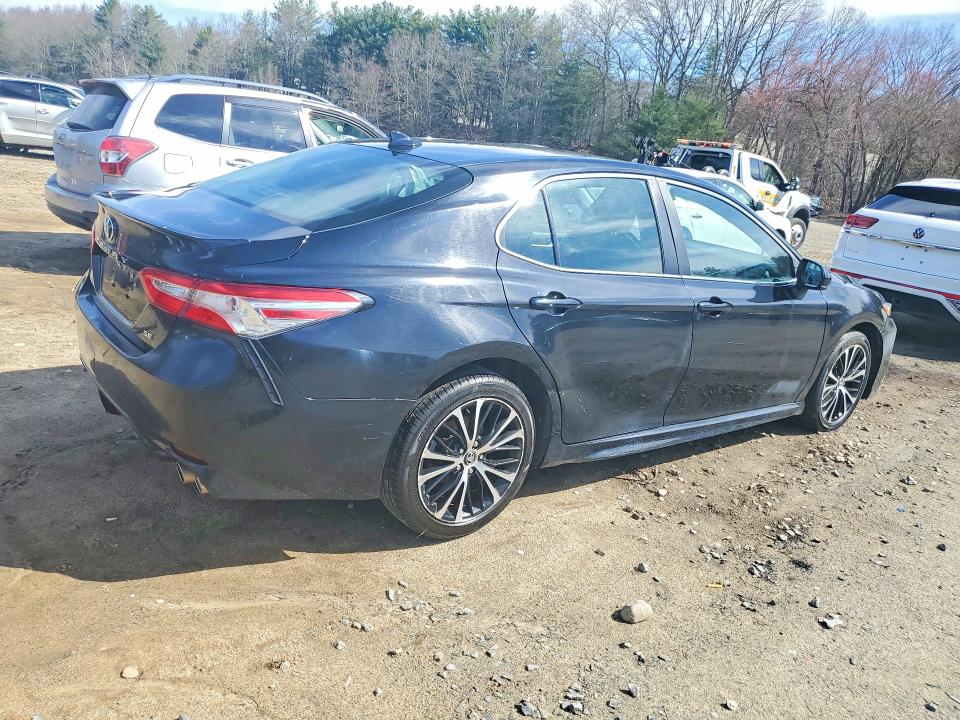 Продаж на аукціоні авто 2020 Toyota Camry, vin: 4T1G11AK4LU926900, номер лоту: 49512076