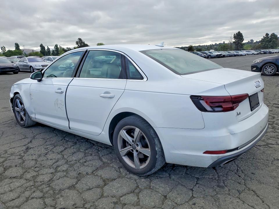 Продажа на аукционе авто 2019 Audi A4, vin: WAUGMAF45KA023030, номер лота: 49958446