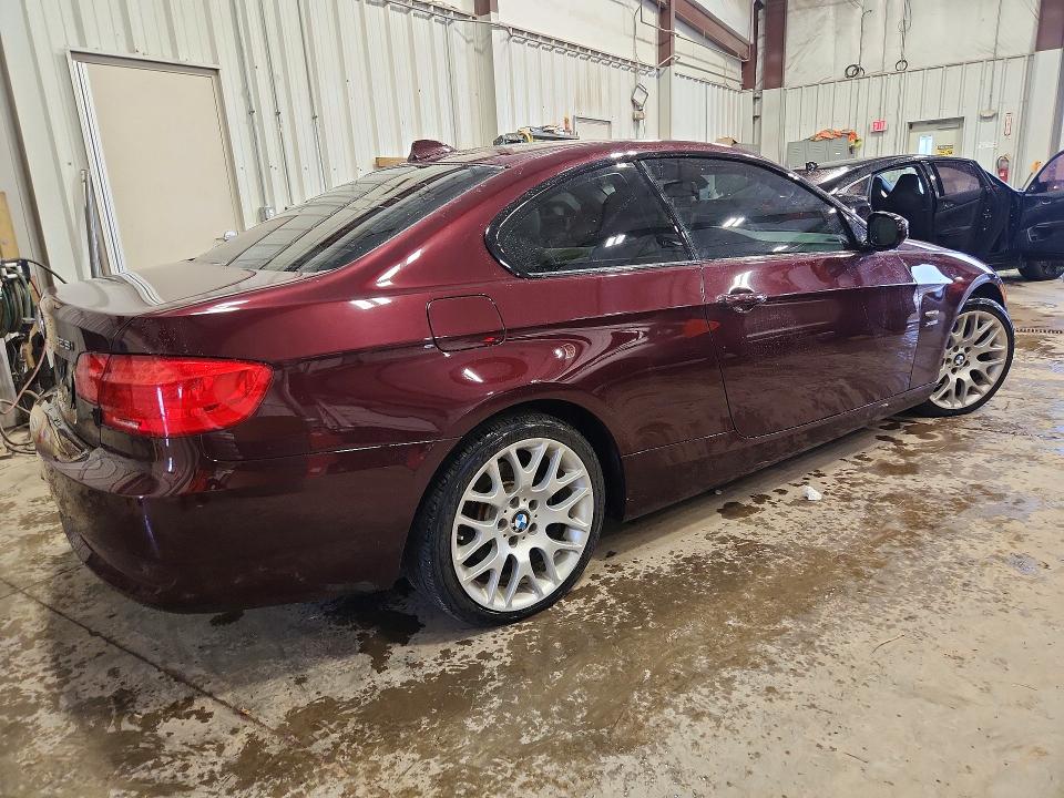 51496686 :رقم المزاد ، WBAWV5C53AP082084 vin ، 2010 Bmw 328 مزاد بيع