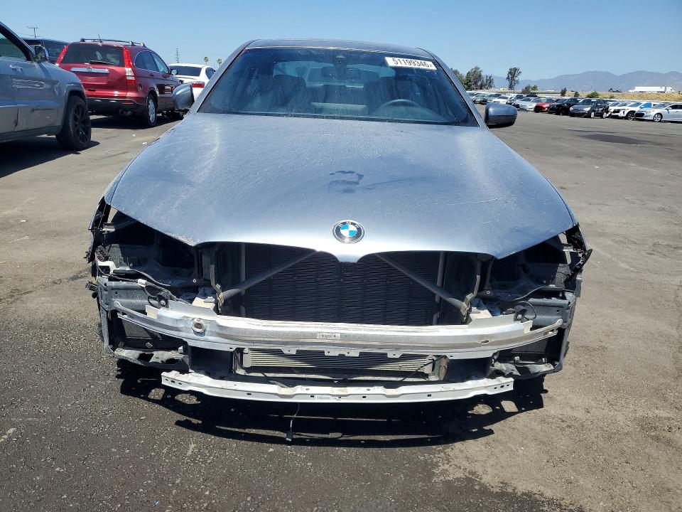 51199346 :رقم المزاد ، WBA53BH0XNWX57986 vin ، 2022 Bmw 530 مزاد بيع