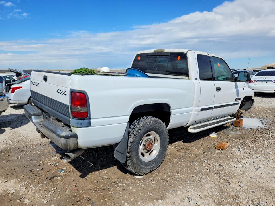 48806776 :رقم المزاد ، 3B7KF23642M266740 vin ، 2002 Dodge Ram 2500 مزاد بيع