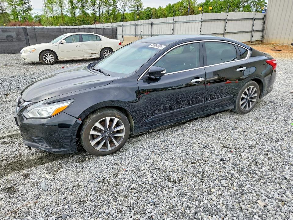 2017 Nissan Altima მანქანა იყიდება აუქციონზე, vin: 1N4AL3AP4HC128105, აუქციონის ნომერი: 48964506