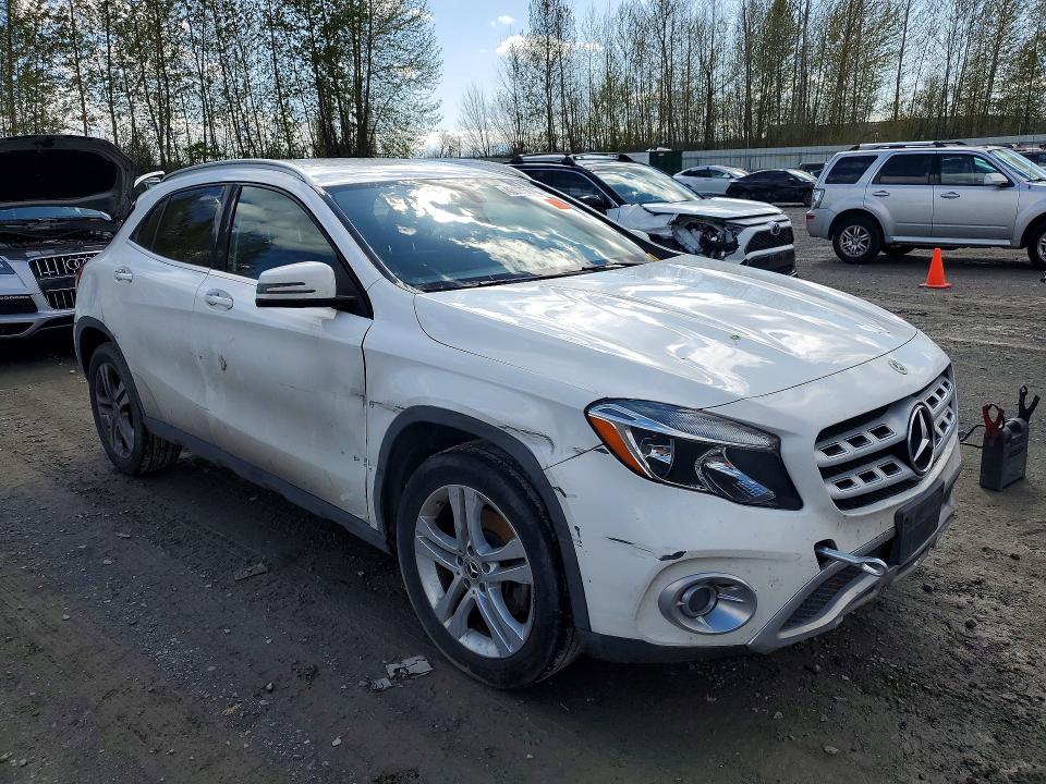 48975046 :رقم المزاد ، WDCTG4GB0KJ580199 vin ، 2019 Mercedes-benz Gla مزاد بيع
