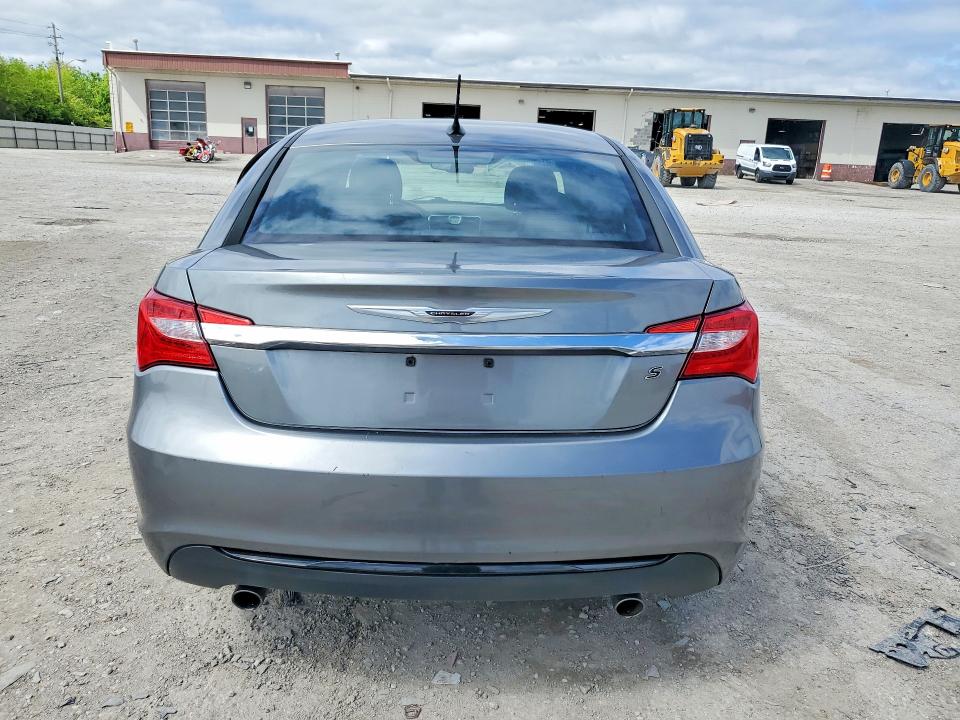 2013 Chrysler 200 მანქანა იყიდება აუქციონზე, vin: 1C3CCBBG3DN745347, აუქციონის ნომერი: 51335186