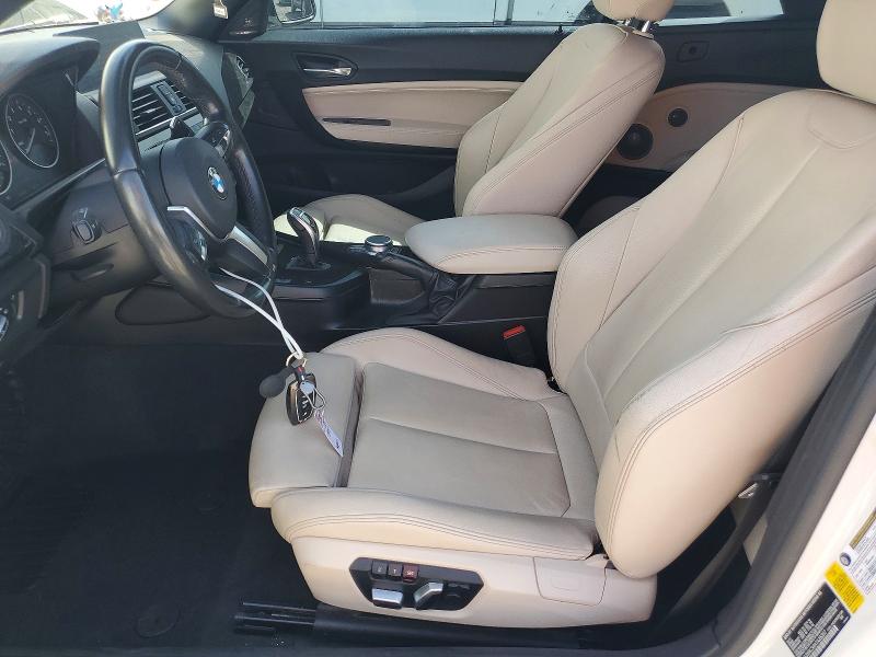 48718106 :رقم المزاد ، WBA2K9C34H7A26357 vin ، 2017 Bmw 230i مزاد بيع