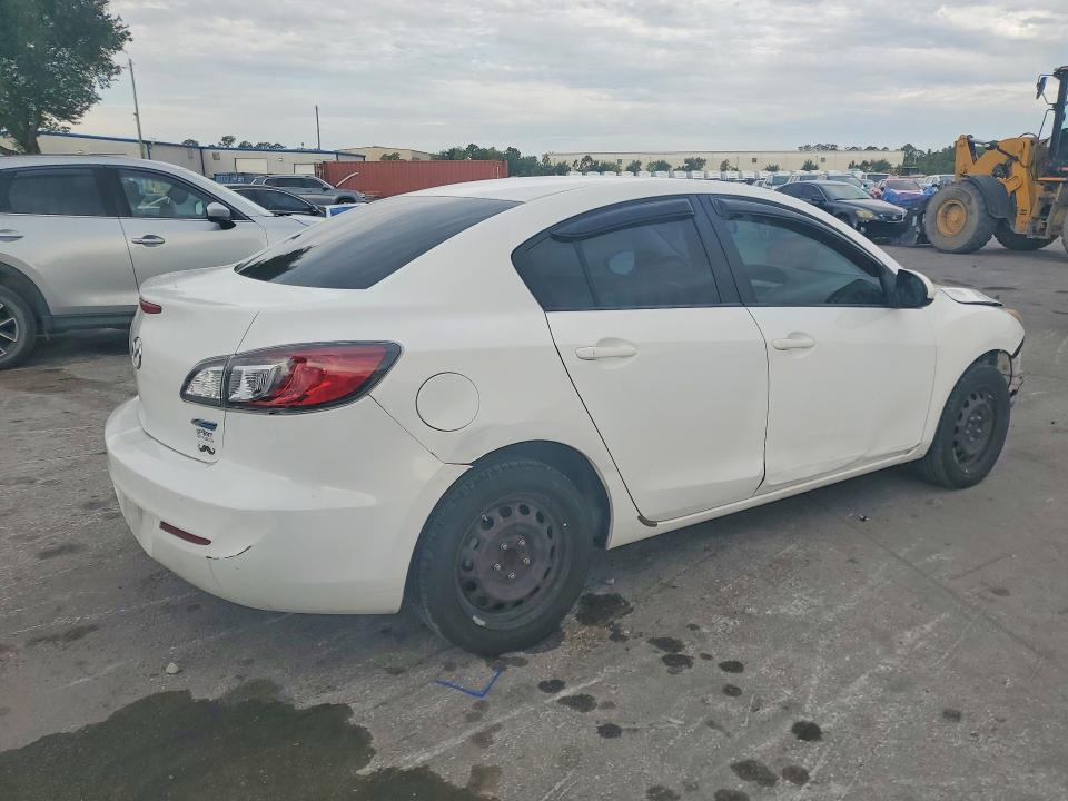 51625306 :رقم المزاد ، JM1BL1U72D1780273 vin ، 2013 Mazda 3 مزاد بيع