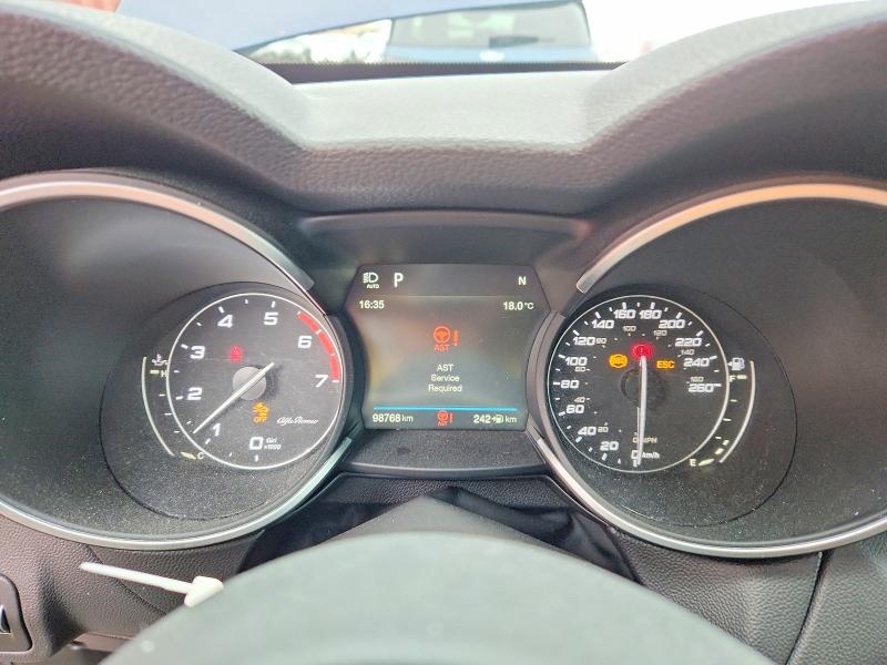 2018 Alfa Romeo Stelvio მანქანა იყიდება აუქციონზე, vin: ZASFAKNN7J7C01692, აუქციონის ნომერი: 49604706
