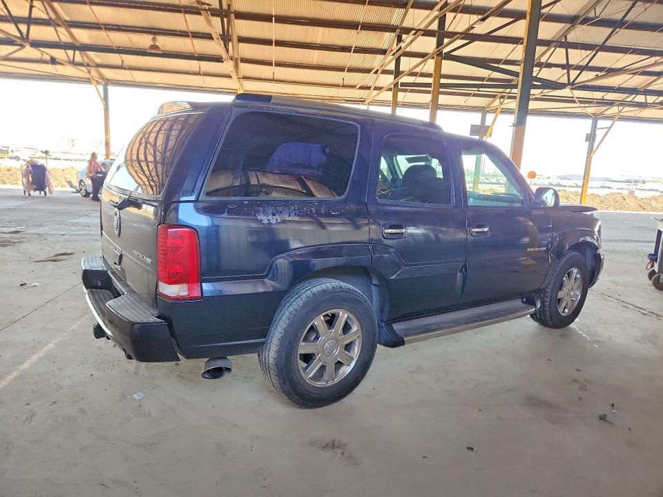 Продажа на аукционе авто 2004 Cadillac Escalade, vin: 1GYEK63NX4R193814, номер лота: 51850256