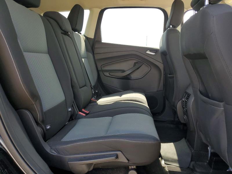49858396 :رقم المزاد ، 1FMCU0GD5JUB09523 vin ، 2018 Ford Escape مزاد بيع