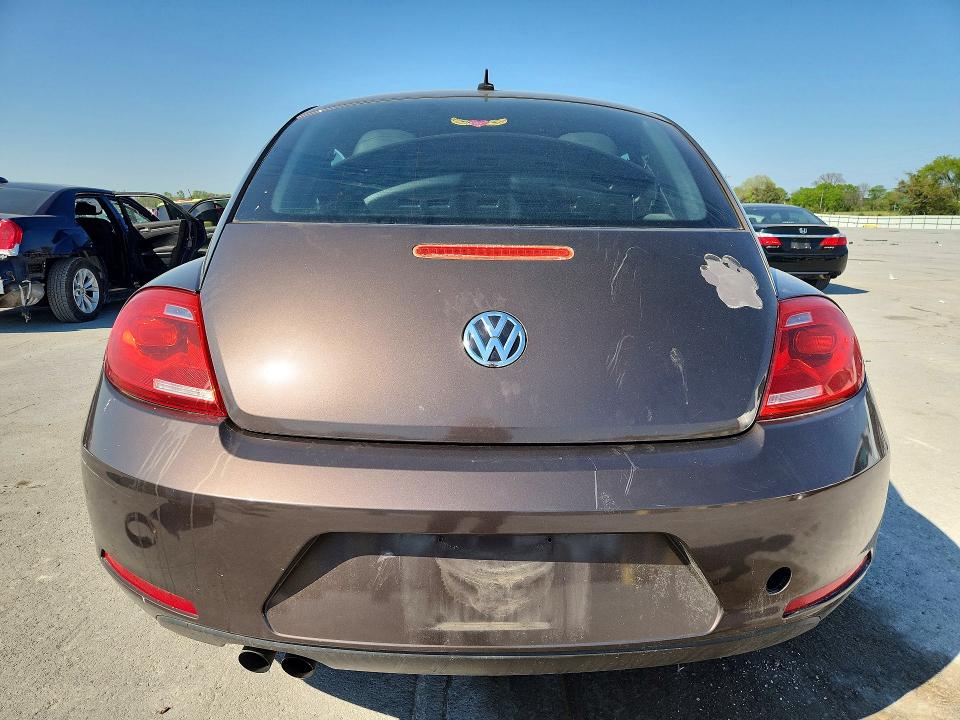 49330306 :رقم المزاد ، 3VWJP7AT0DM631266 vin ، 2013 Volkswagen Beetle مزاد بيع