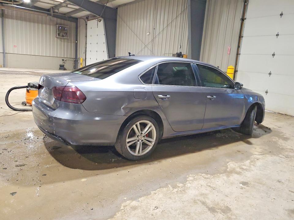 Продажа на аукционе авто 2015 Volkswagen Passat, vin: 1VWBV7A34FC051551, номер лота: 48953736