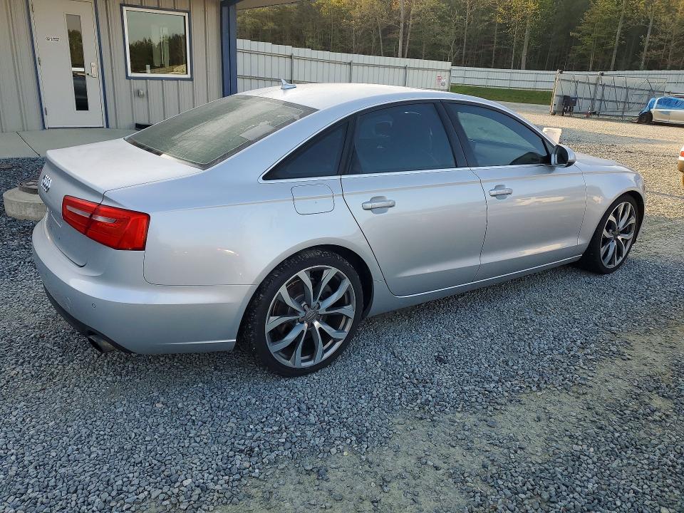 48599726 :رقم المزاد ، WAUGFAFC6EN032222 vin ، 2014 Audi A6 مزاد بيع