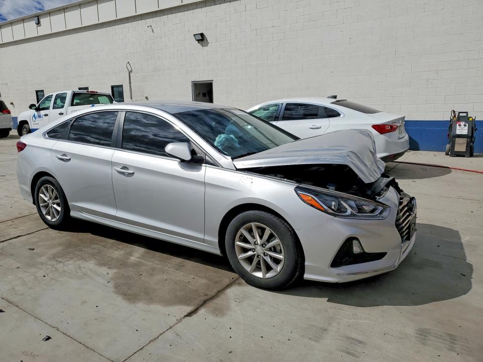 Продаж на аукціоні авто 2018 Hyundai Sonata, vin: 5NPE24AA7JH700584, номер лоту: 51211626