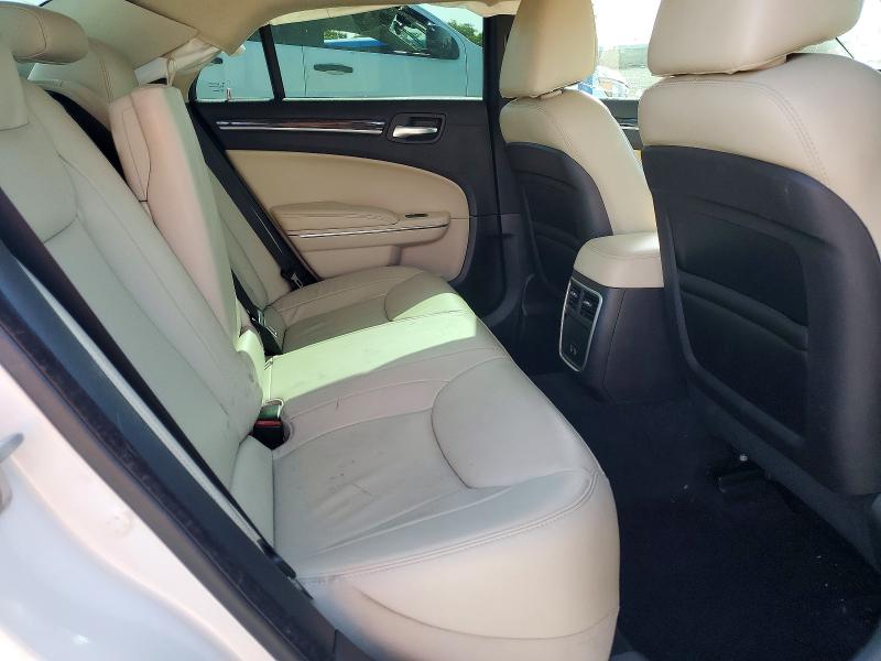 50322276 :رقم المزاد ، 2C3CCAAG2FH853451 vin ، 2015 Chrysler 300 مزاد بيع