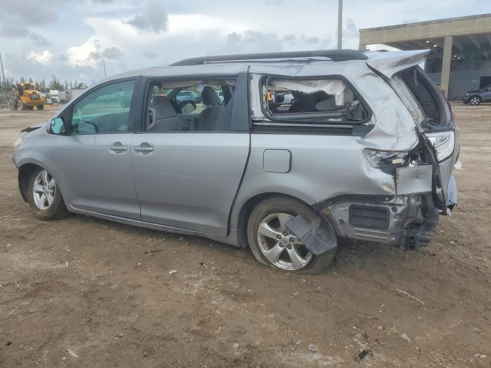 48742476 :رقم المزاد ، 5TDKK3DC0GS748392 vin ، 2016 Toyota Sienna مزاد بيع