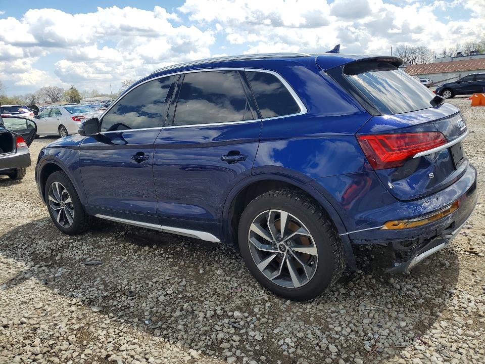 48937816 :رقم المزاد ، WA1BAAFY0M2052368 vin ، 2021 Audi Q5 مزاد بيع