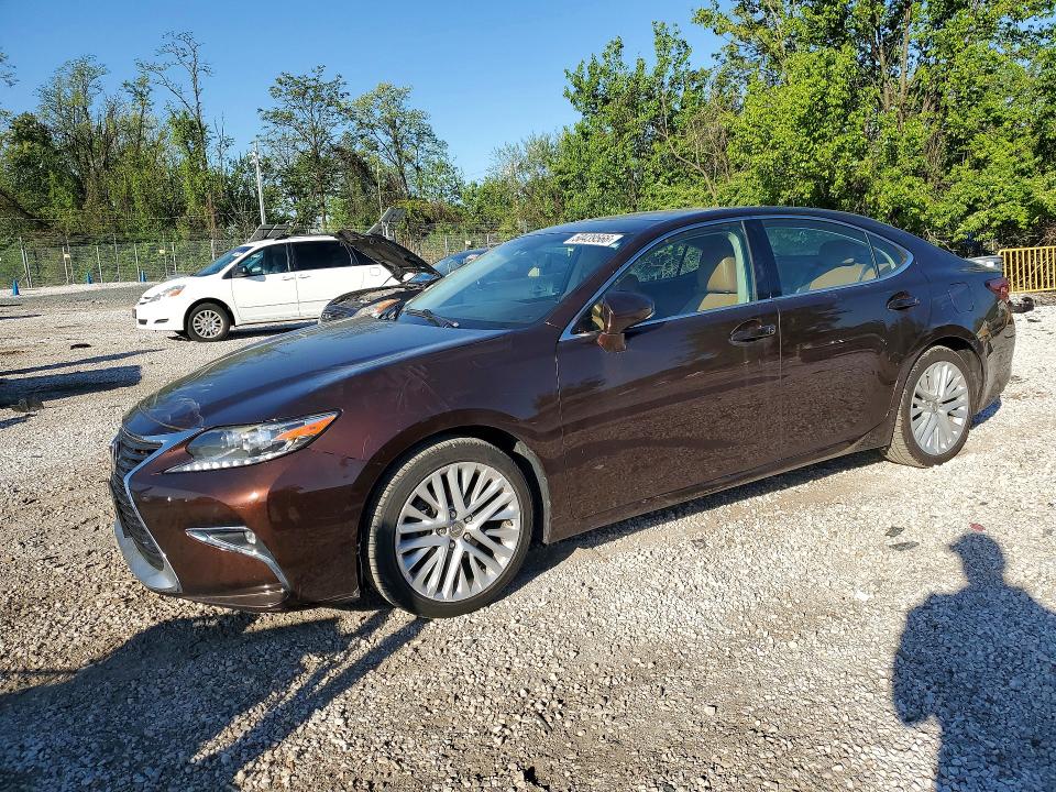 50439566 :رقم المزاد ، 58ABK1GG2GU024268 vin ، 2016 Lexus Es مزاد بيع