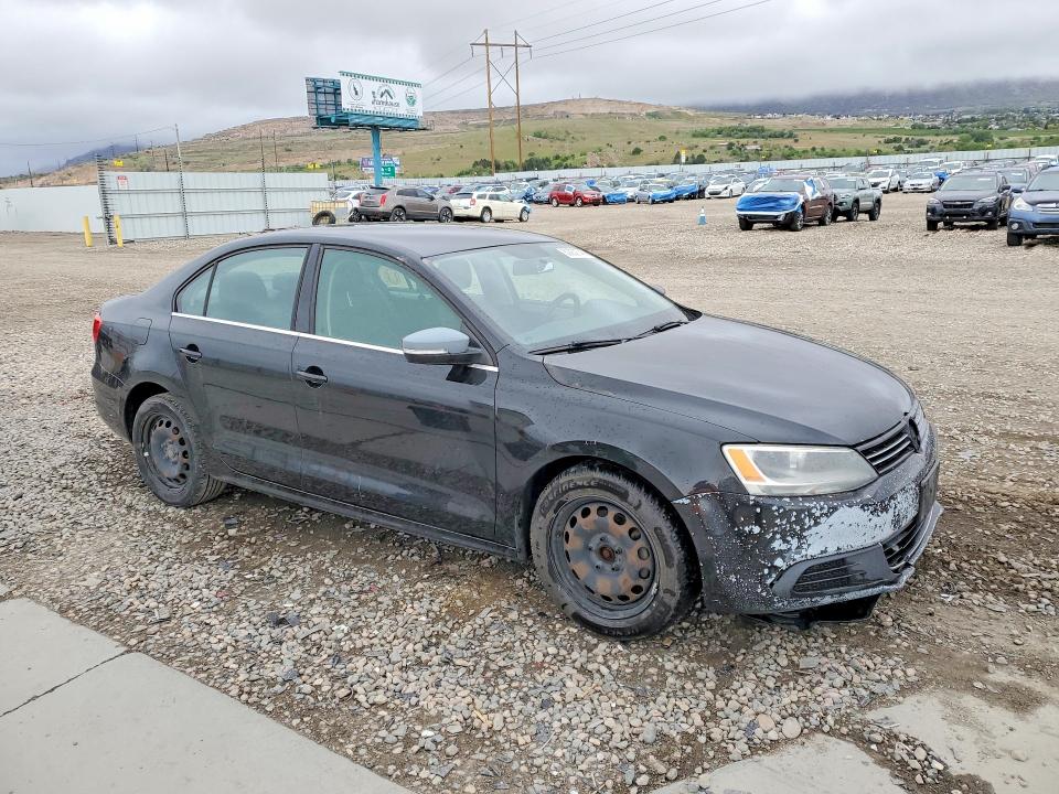 2013 Volkswagen Jetta მანქანა იყიდება აუქციონზე, vin: 3VWDP7AJ9DM394370, აუქციონის ნომერი: 50939746