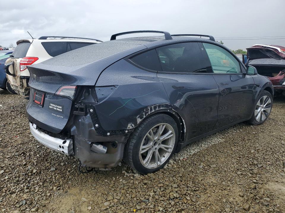 50302546 :رقم المزاد ، 5YJYGDEE6MF204660 vin ، 2021 Tesla Model Y مزاد بيع