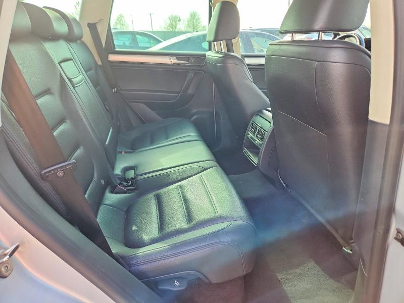 50438396 :رقم المزاد ، WVGEF9BP7FD002831 vin ، 2015 Volkswagen Touareg مزاد بيع