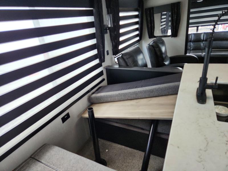 Продаж на аукціоні авто 2021 Forest River Cherokee Forest River Cheroke, vin: 4X4TCKC29MX150922, номер лоту: 50076836