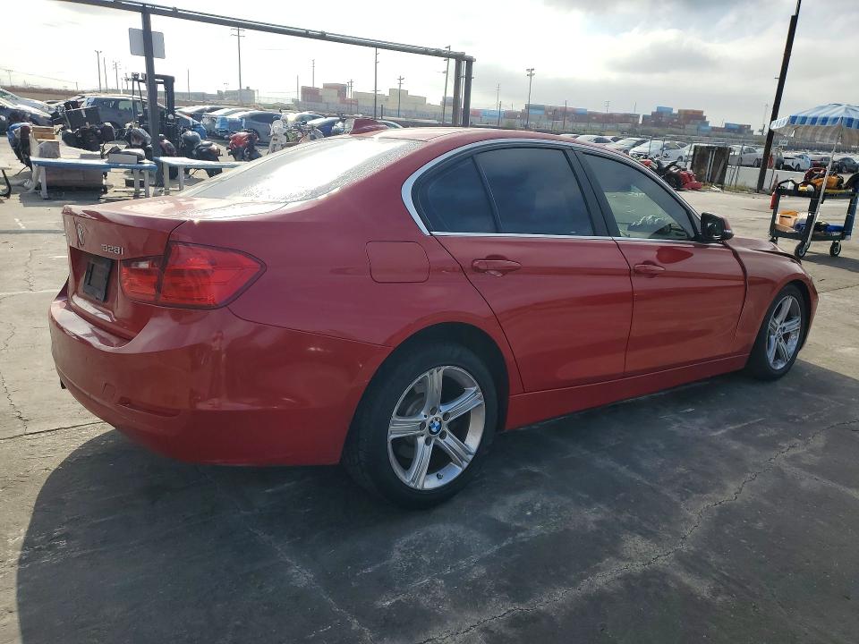 Продажа на аукционе авто 2015 Bmw 328, vin: WBA3A5G5XFNS82956, номер лота: 48994706