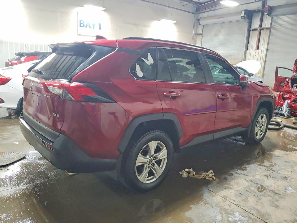 2019 Toyota Rav4 მანქანა იყიდება აუქციონზე, vin: 2T3W1RFV3KC003330, აუქციონის ნომერი: 48134796