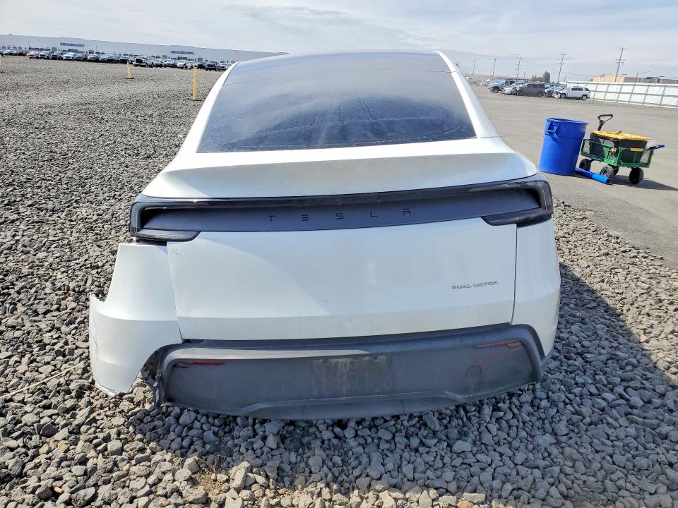 2026 Tesla Model Y მანქანა იყიდება აუქციონზე, vin: 7SAYGDEE7TF363205, აუქციონის ნომერი: 49310186