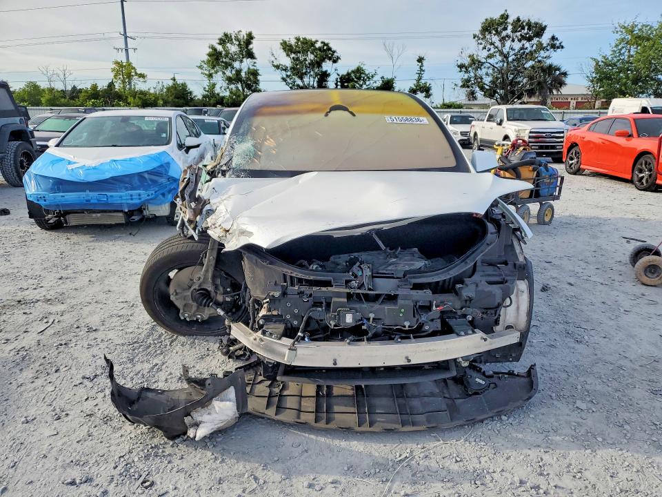 Продаж на аукціоні авто 2022 Tesla Model X, vin: 7SAXCBE60NF355101, номер лоту: 51558836