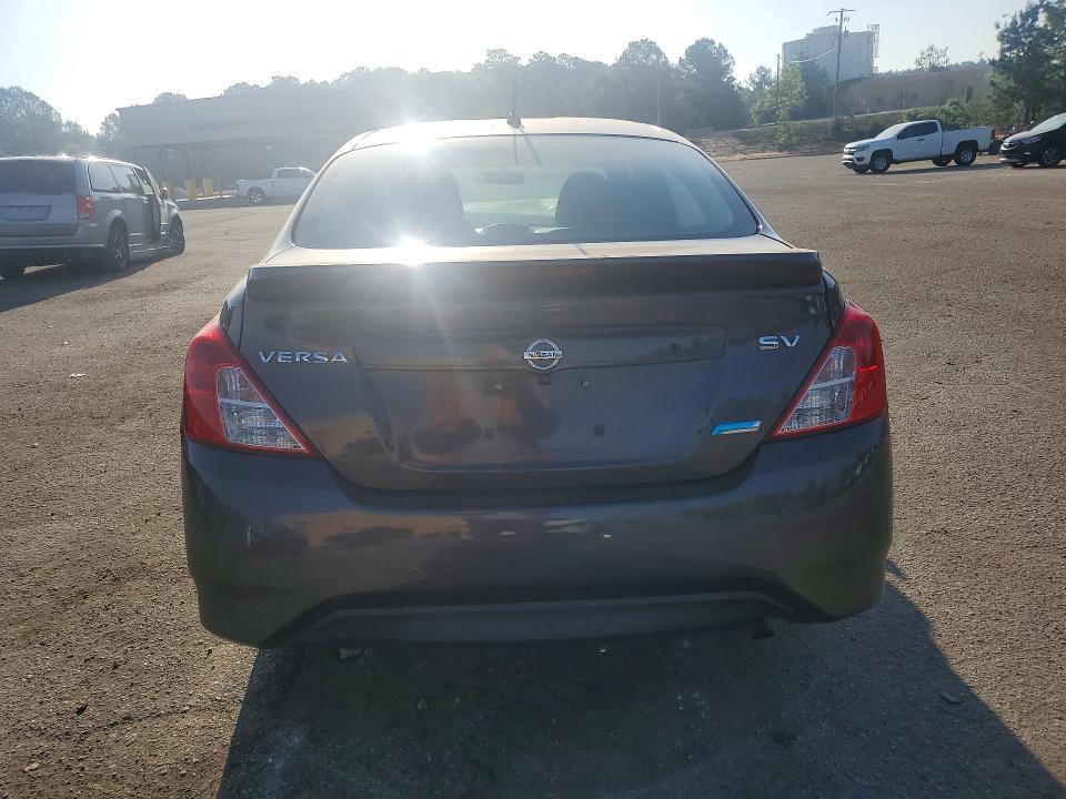 51045196 :رقم المزاد ، 3N1CN7AP6GL817119 vin ، 2016 Nissan Versa مزاد بيع