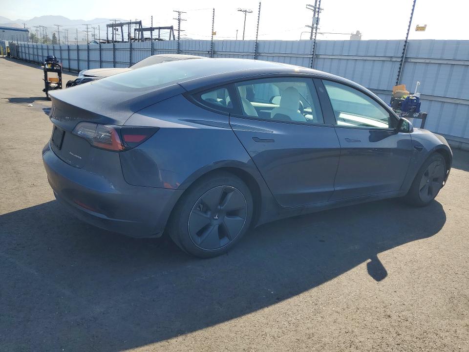 49460446 :رقم المزاد ، 5YJ3E1EB9NF201757 vin ، 2022 Tesla Model 3 مزاد بيع