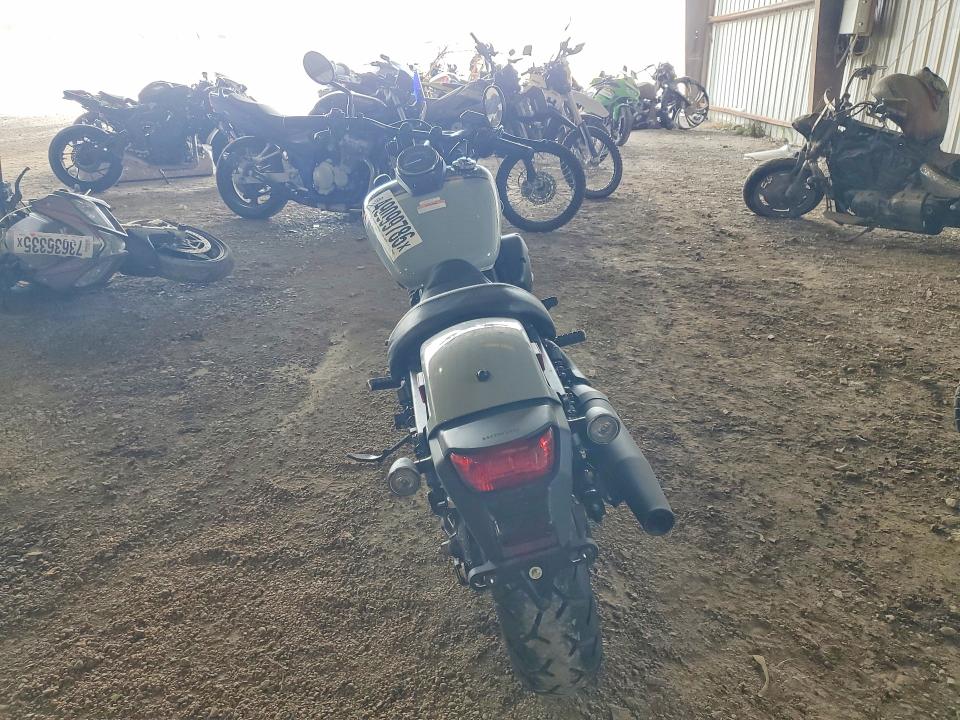 49099786 :رقم المزاد ، JH2RC5371RK401358 vin ، 2024 Honda Vt750 مزاد بيع
