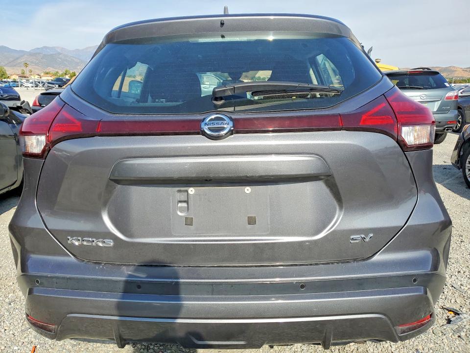 49680926 :رقم المزاد ، 3N1CP5CV9ML471444 vin ، 2021 Nissan Kicks مزاد بيع