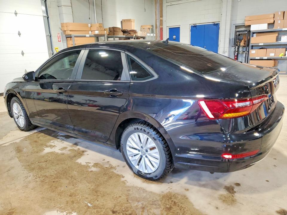 Продажа на аукционе авто 2019 Volkswagen Jetta, vin: 3VWC57BU5KM160010, номер лота: 48771266