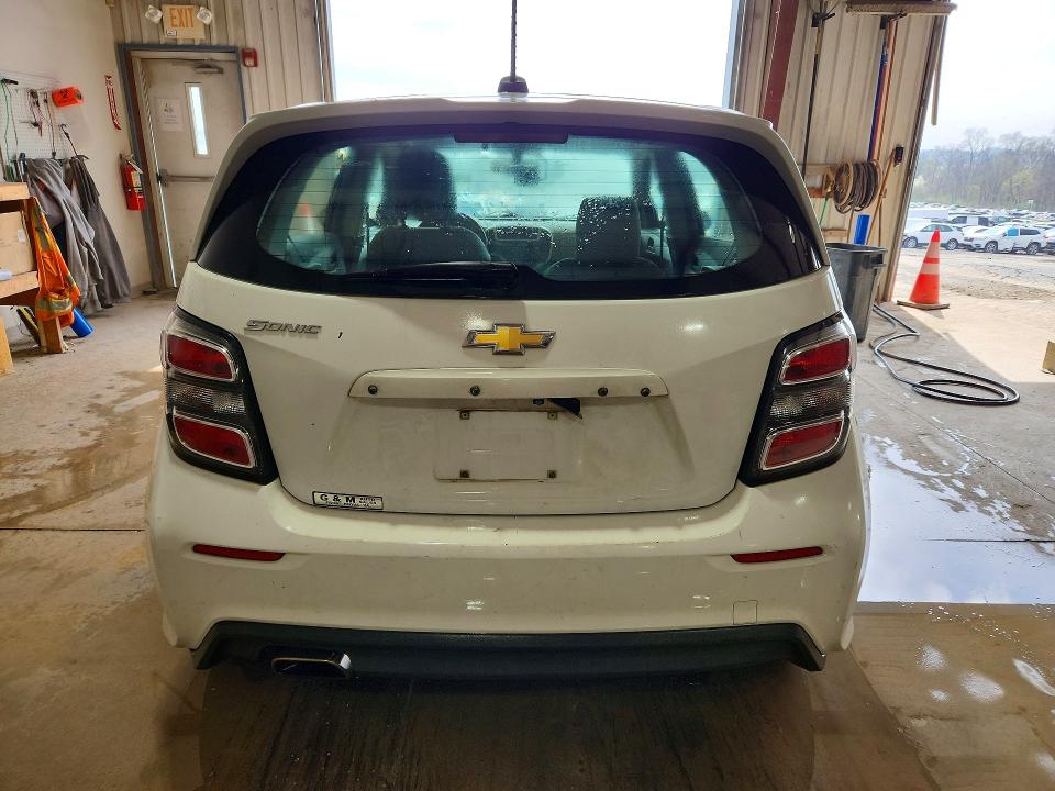 Продаж на аукціоні авто 2017 Chevrolet Sonic, vin: 1G1JG6SH0H4172449, номер лоту: 48639146