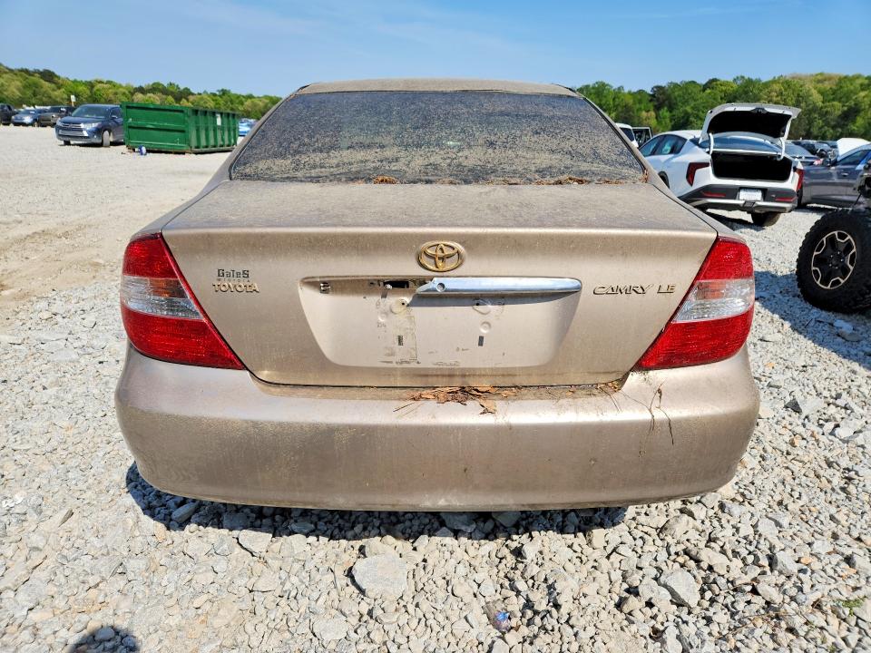49041026 :رقم المزاد ، 4T1BE32K32U035939 vin ، 2002 Toyota Camry مزاد بيع