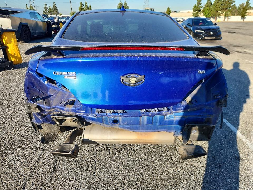 2013 Hyundai Genesis Coupe მანქანა იყიდება აუქციონზე, vin: KMHHU6KJ8DU105802, აუქციონის ნომერი: 50691656