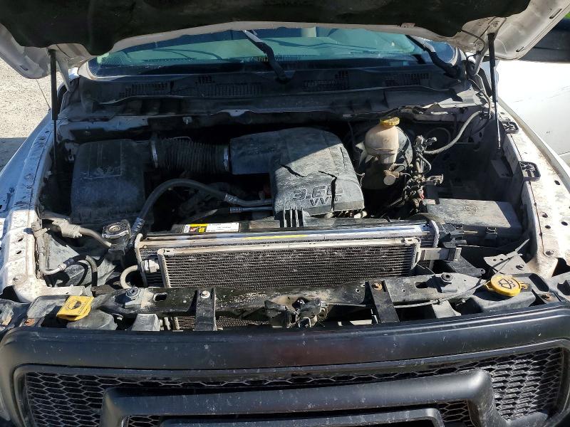 49047346 :رقم المزاد ، 1C6RR6FG0KS500565 vin ، 2019 Ram 1500 Classic مزاد بيع
