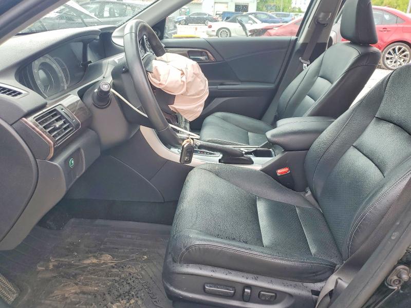 Продажа на аукционе авто 2017 Honda Accord, vin: 1HGCR3F89HA042773, номер лота: 51802586