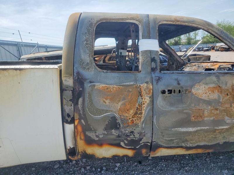 49228006 :رقم المزاد ، 1GTHK29K58E105323 vin ، 2008 Gmc Sierra مزاد بيع