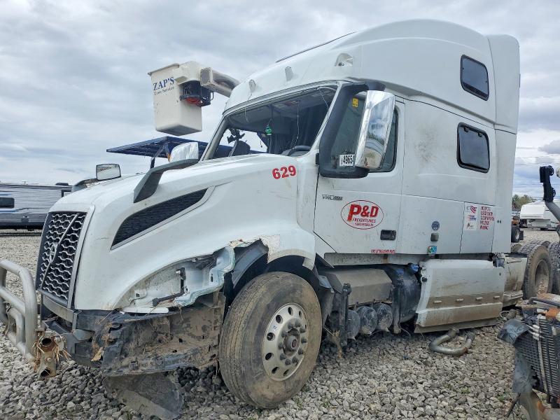 Aukcja sprzedaży 2019 Volvo Vn, vin: 4V4NC9EH3KN899463, numer aukcji: 49654366