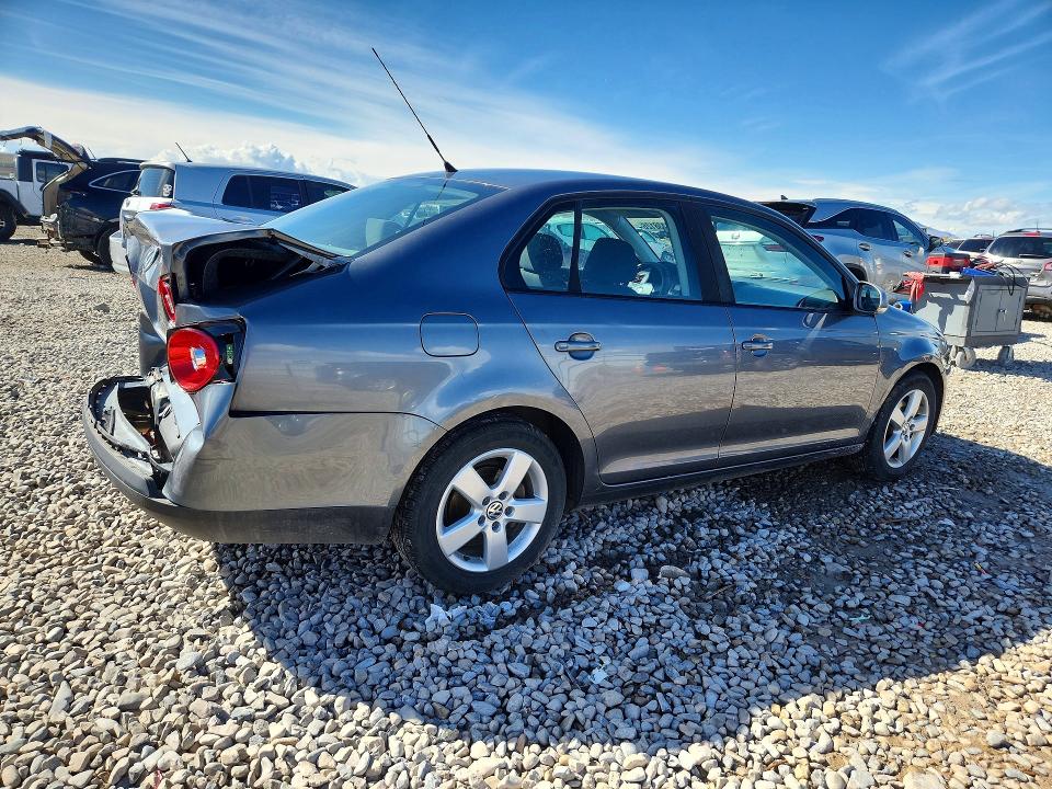 48338126 :رقم المزاد ، 3VWJM71K68M162092 vin ، 2008 Volkswagen Jetta مزاد بيع